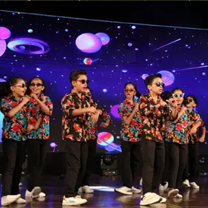 Bollywood at Buskers
