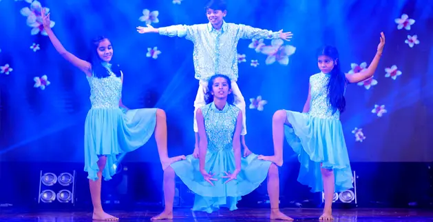 Contemporary at Buskers